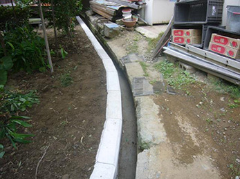 水はけの良い庭になり感謝しています。