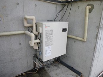 石油ふろ給湯機が新しくなり、バスタイムも快適になりました。