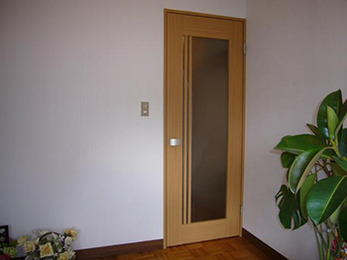 室内がとても暖かくなり大満足しています。