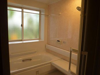 快適な浴室になりたいへん感謝しております。