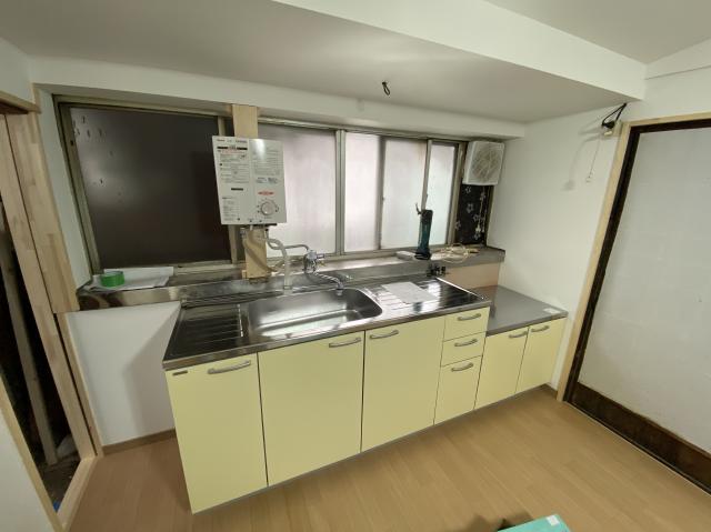 202303emiri-go01.jpg