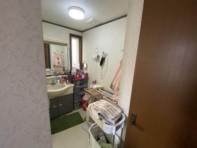 202101akamatutei-mae04.jpg